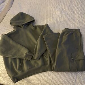 Aritzia cozy fleece sweat set